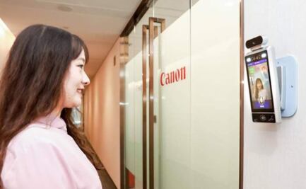 Para tener empleados felices, instalan cámara que solo permite el acceso si sonríen