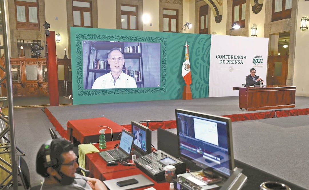 El subsecretario de Salud, Hugo López-Gatell, dijo en conferencia que seguirá monitoreando su salud. Foto: DIEGO SIMÓN. EL UNIVERSAL