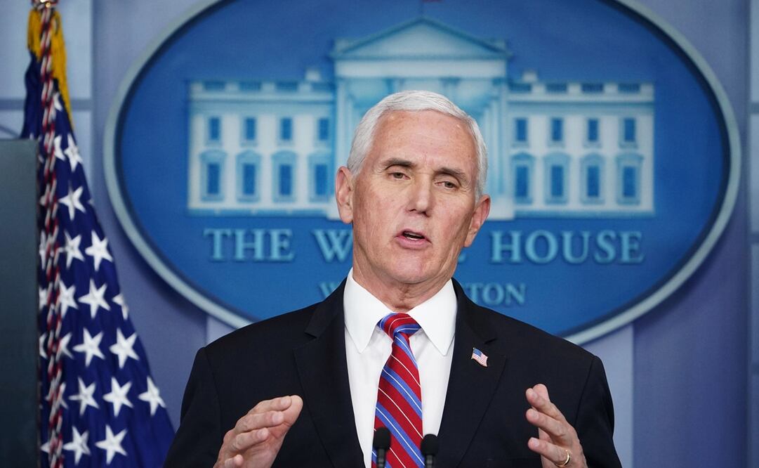 El vicepresidente Mike Pence está al frente del grupo de tarea contra el coronavirus en la Casa Blanca (Foto: AFP)