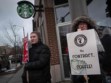 Huelga de Starbucks se extiende por quinto día; trabajadores luchan por derechos laborales y aumentos salariales