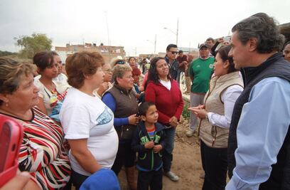 Como gobierno, debemos recuperar la confianza de la gente: Robles