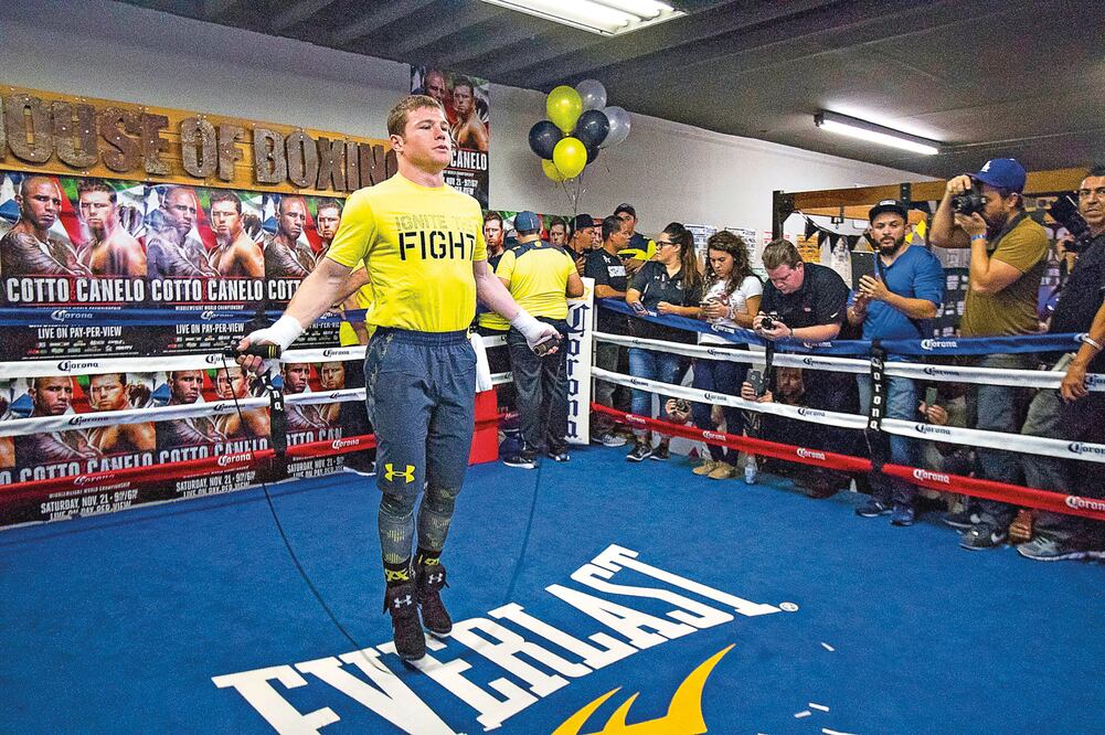El tapatío ignora las descalificaciones que Miguel Cotto y su entrenador, Freddie Roach, han hecho de su persona (IMAGO7)