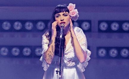 Mon Laferte abre nueva fecha de su "Amárrame tour" en la CDMX