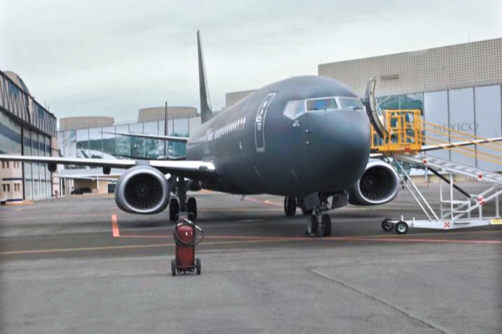 La nave de José José