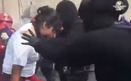 "Gracias por preocuparse, estoy bien", dice fotógrafa de EL UNIVERSAL quemada con bomba molotov