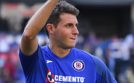 Santiago Giménez promete 36 goles de Cruz Azul en la eLiga MX