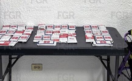 Detienen a dos mujeres con 385 mil dólares en Sonora; FGR investiga presunto lavado de dinero