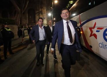 Senadores aprueban esta madrugada, en "fast track” y sin debate, 18 reformas en sede alterna