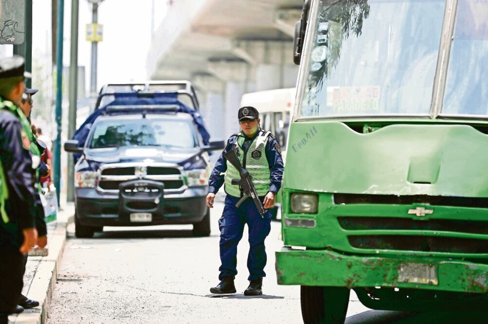 Más de 600 elementos de la policía participan actualmente en el Operativo de Transporte Público que se lleva a cabo. Foto: ARCHIVO EL UNIVERSAL