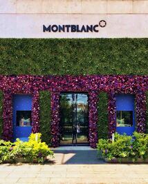 CDMX: decoraciones florales tapizan fachadas de hoteles y restaurantes