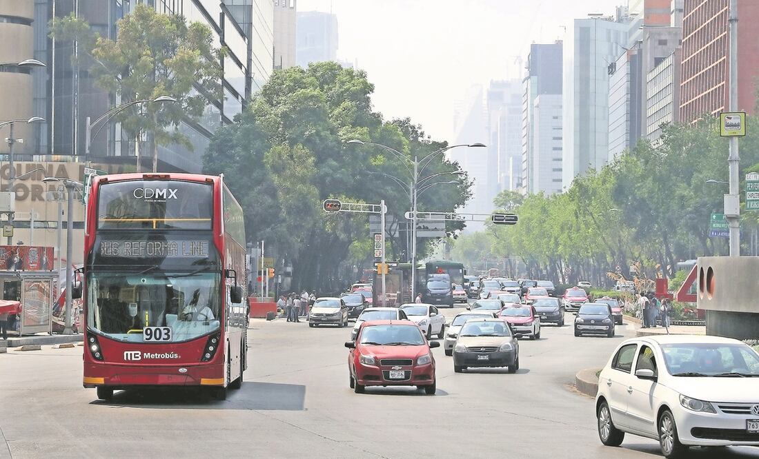 Autos con engomado verde no circulan este jueves, 7 de enero