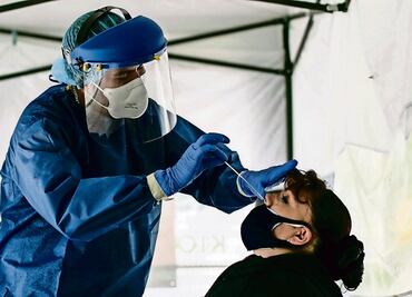 Denuncia PRD despidos de personal médico contratado para atender pacientes Covid-19