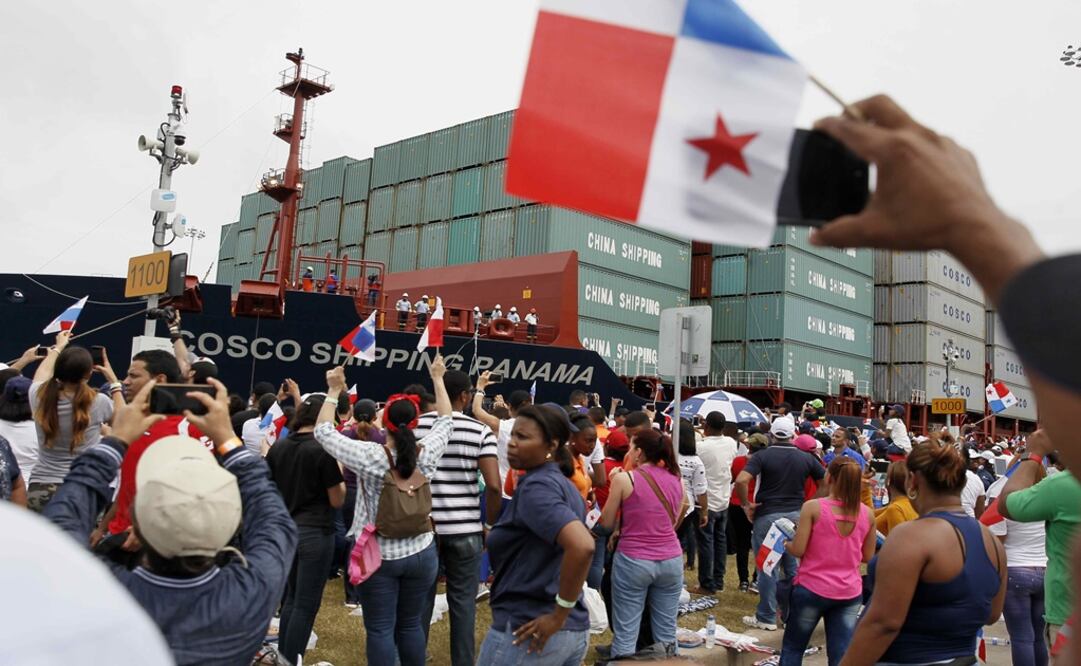 La administración del canal ha sido más eficiente bajo el gobierno de Panamá que durante la era estadounidense, con un aumento del tráfico del 17% entre los años fiscales 1999 y 2004. Foto: EFE/Archivo