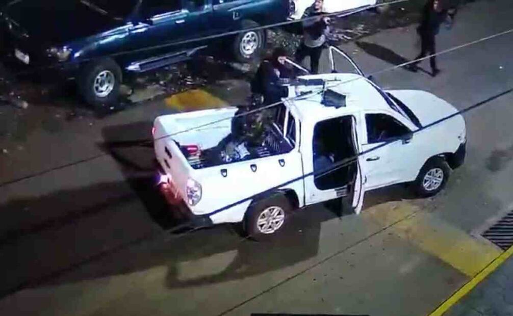 Los reportes de las autoridades comunales indican que el comando irrumpió a esa localidad indígena en siete camionetas. Foto: Especial