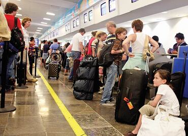 Modifica EU alerta de viaje para México; pasa de nivel 4 a 3