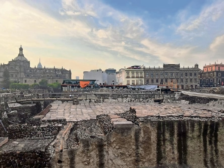 La Etapa II del Templo Mayor contiene los vestigios mejor conservados de las capillas que coronaban el edificio mexica en la época prehispánica. Foto: INAH