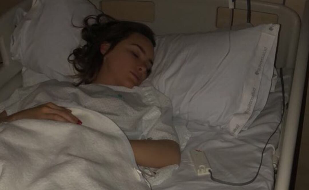 La cantante Belinda fue hospitalizada esta mañana por un problema en el riñón. Foto: Twitter / Belinda