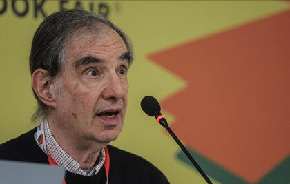 Hoy vivimos en un regimen "caprichoso y autoritario”, afirmó José Woldenberg