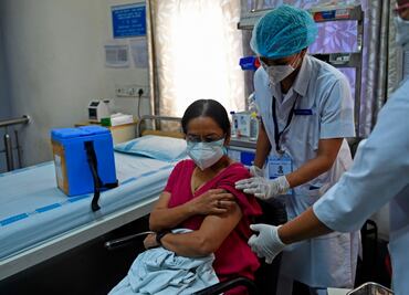 India arranca campaña de vacunación contra el Covid-19