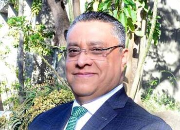 Armando Tomé González toma protesta como nuevo director de la Facultad de Contaduría y Administración