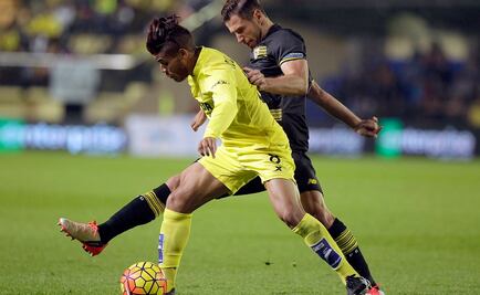 'Jona' juega en la victoria del Villarreal