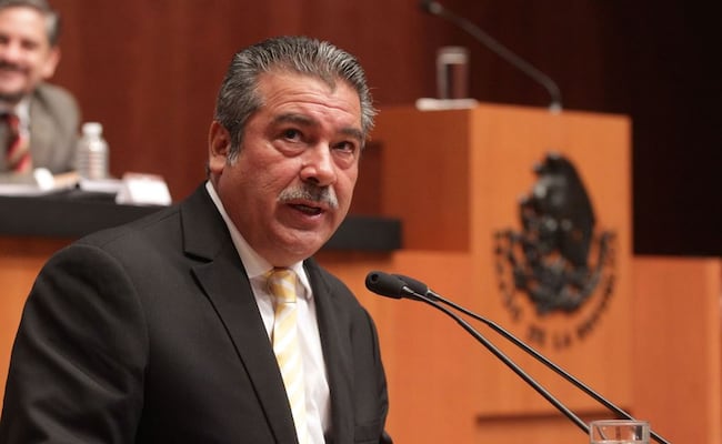 Caso Carlos Manzo: Fiscalía de Michoacán cita al senador Raúl Morón para declarar como testigo; comparecerá este martes