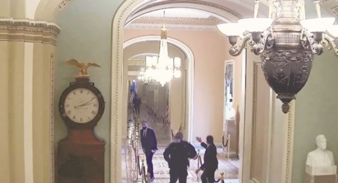 Fiscales contra Trump reviven terror en Capitolio 