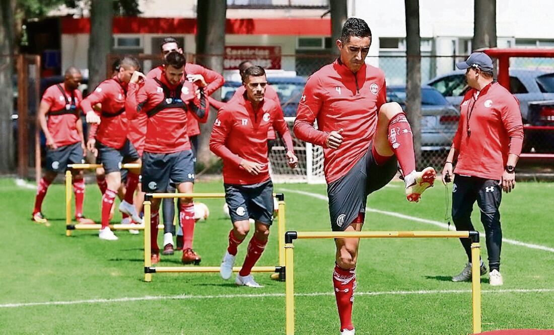 En su primer partido, los del Toluca reciben al Morelia. (IMAGO7)