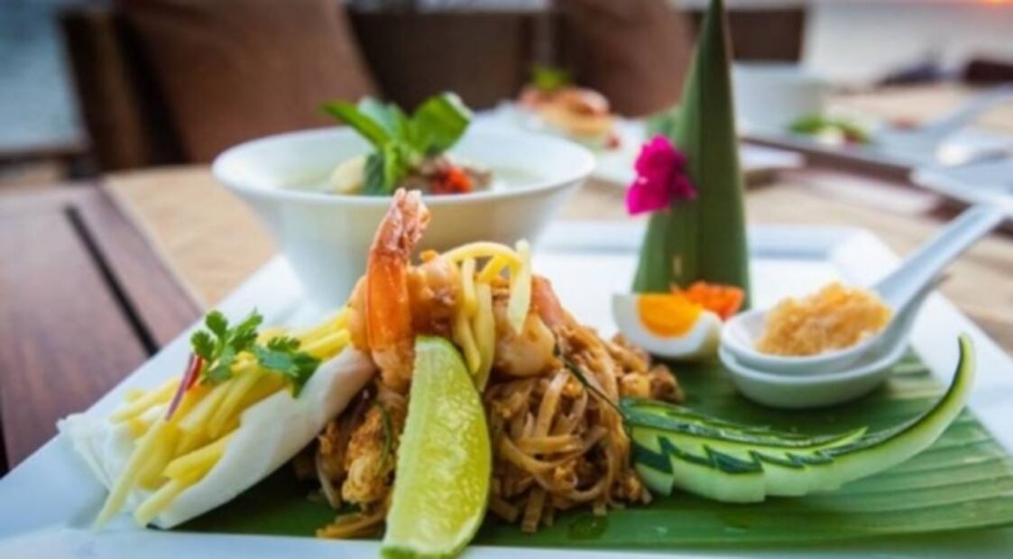 Disfruta de la cocina thai en uno de los mejores escenarios de Acapulco