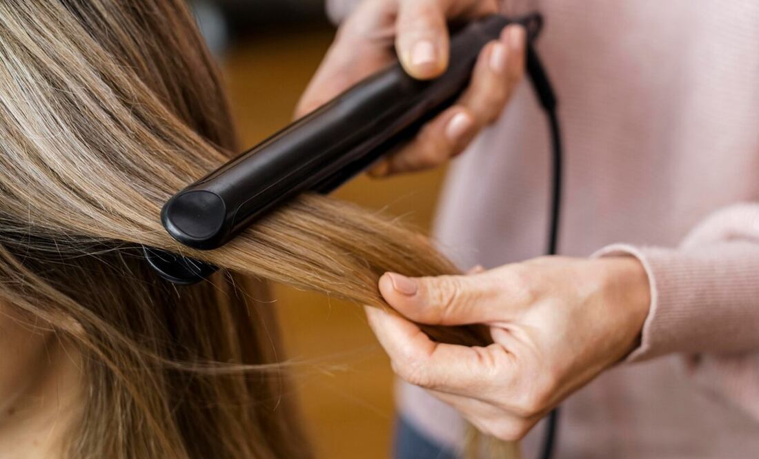 Alisado progresivo con queratina. Foto: Freepik