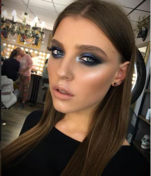 Las sombras azules son las favoritas de las mexicanas