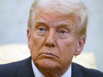 "Jamás cambiaré mis políticas", dice Trump mientras los mercados se hunden; afirma que China entró en pánico por los aranceles