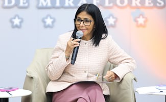 Delcy Rodríguez anuncia consulta para reformar justicia en Venezuela; pide no se partidice 
