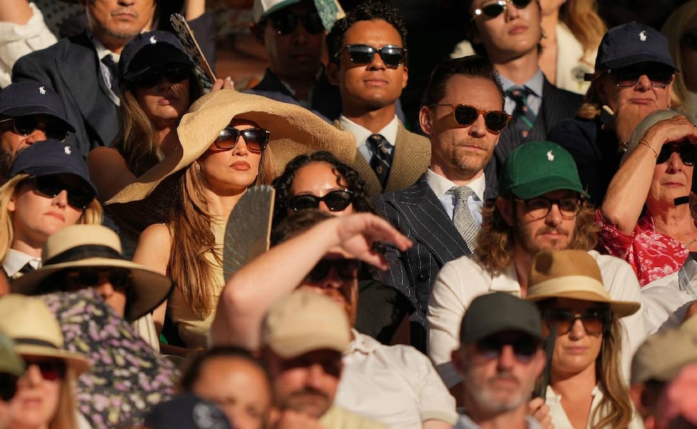 Andrew Garfield, protagonista de "Spider-Man", y Jaafar Jackson estuvieron en los exclusivos palcos. Foto: AP.