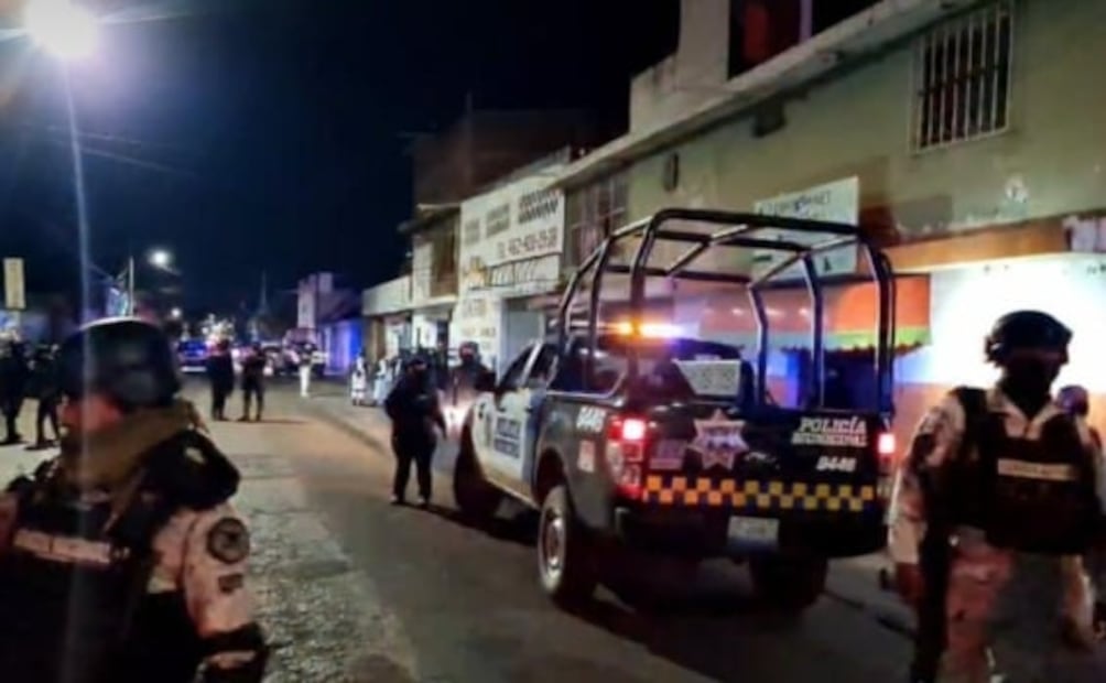 Ataque armado en bar de Irapuato, Guanajuato, deja 11 personas muertas