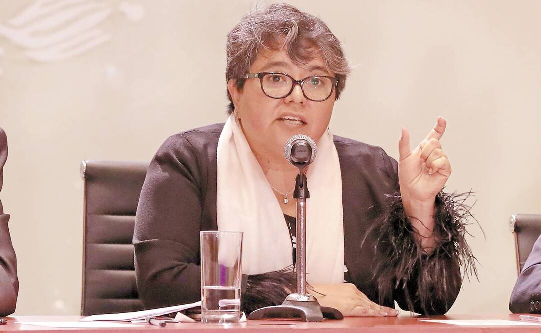 La jefa del Servicio de Administración Tributaria (SAT), Raquel Buenrostro. Foto: Archivo / EL UNIVERSAL