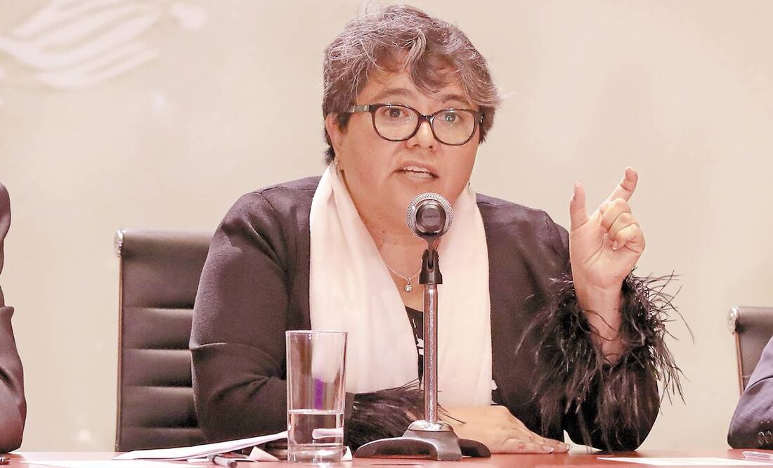 La jefa del Servicio de Administración Tributaria (SAT), Raquel Buenrostro. Foto: Archivo / EL UNIVERSAL