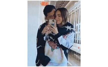 Belinda y Christian Nodal comparten velada muy romántica 