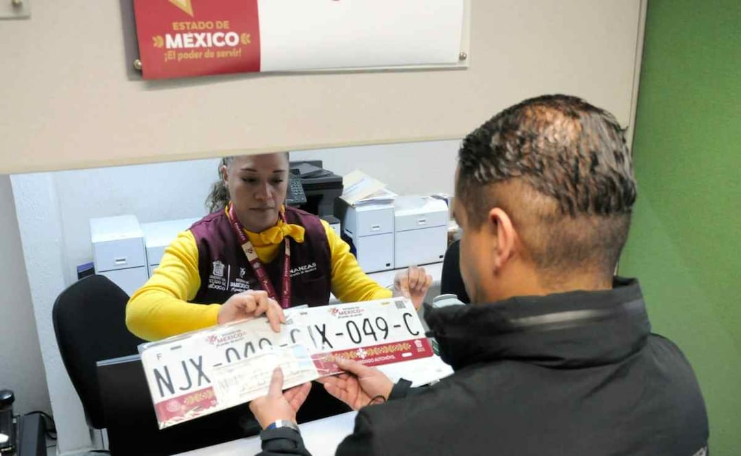 Tarjeta de circulación en el Edomex / Foto: Especial