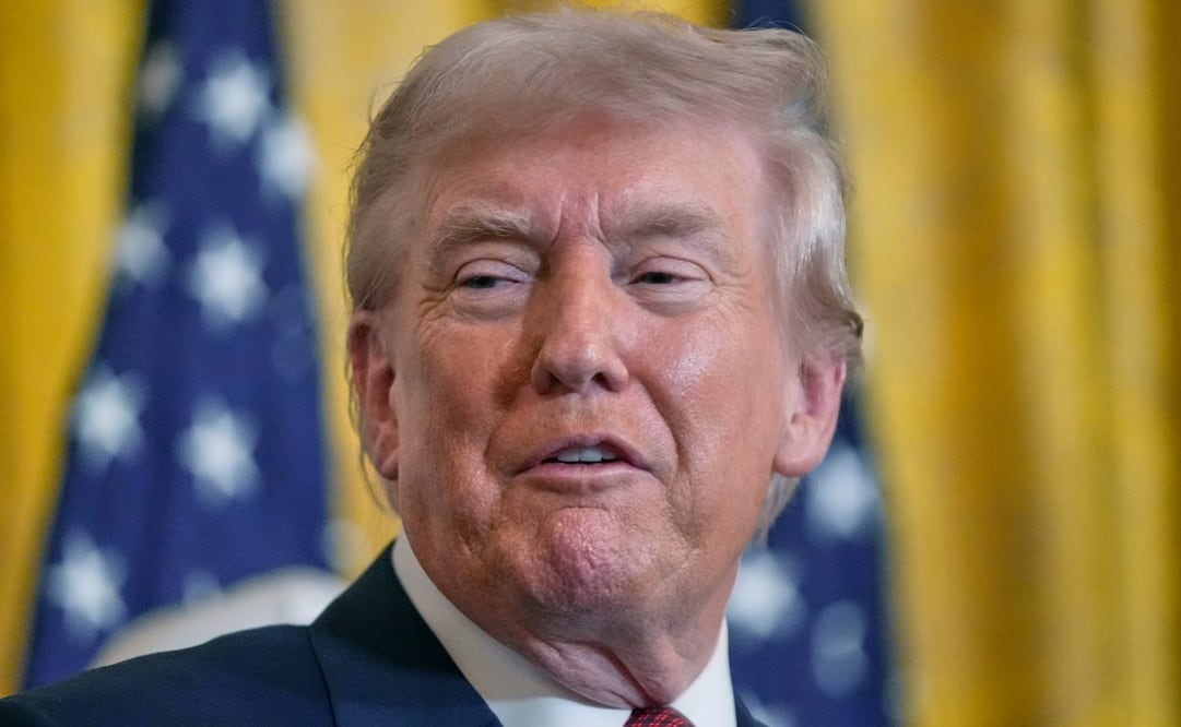 El presidente estadounidense Donald Trump habla durante un evento sobre energía a base de carbón en la Sala Este de la Casa Blanca, el miércoles 11 de febrero de 2026, en Washington. Foto: AP