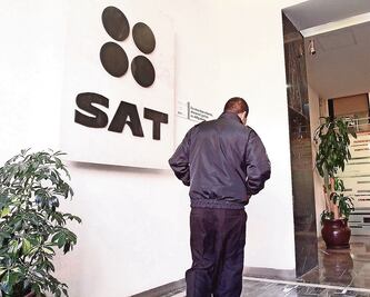 Alcanza el SAT récord de denuncias de funcionarios