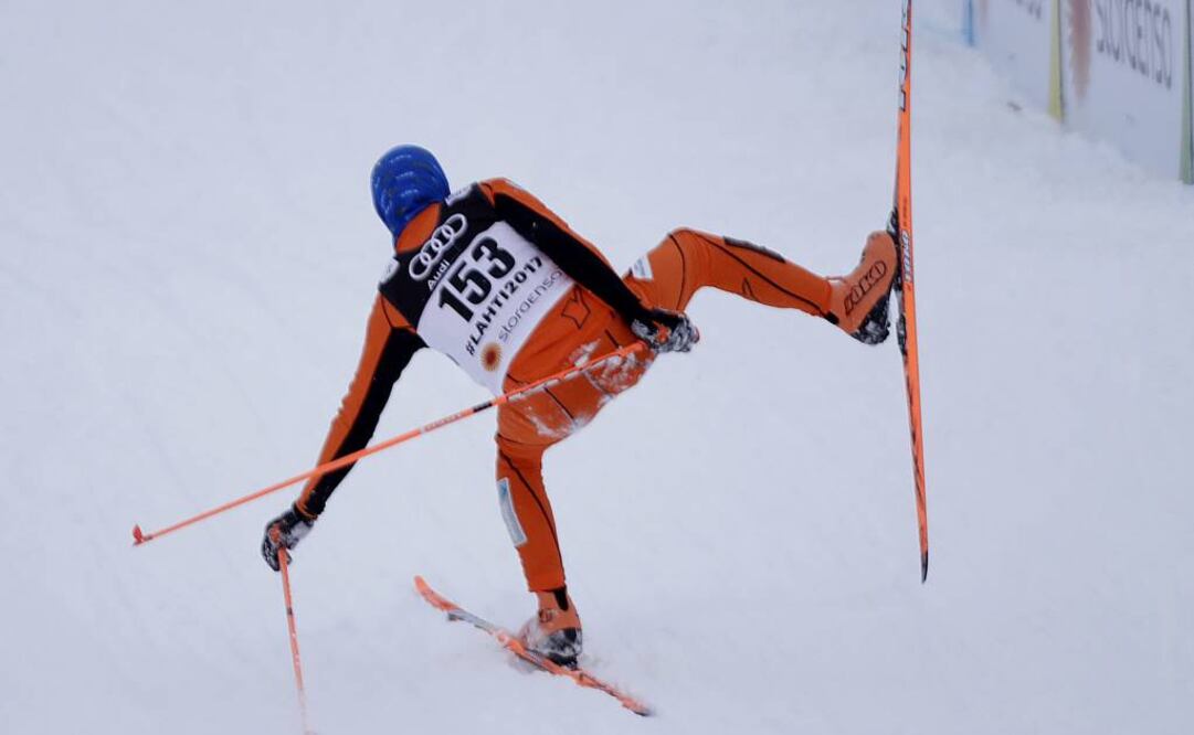 El joven, de 22 años, no conocía la nieve hasta que participó en el Mundial, en Lahti, Finlandia. (Foto: AP)