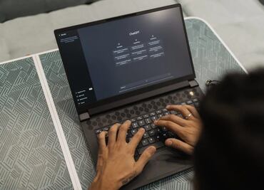 ¿Cuántos mensajes envían al día los usuarios a ChatGPT?