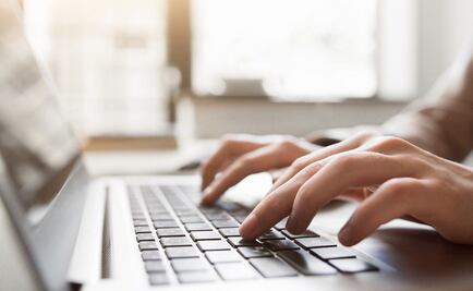 Journalism: The difference between criticism and opposition