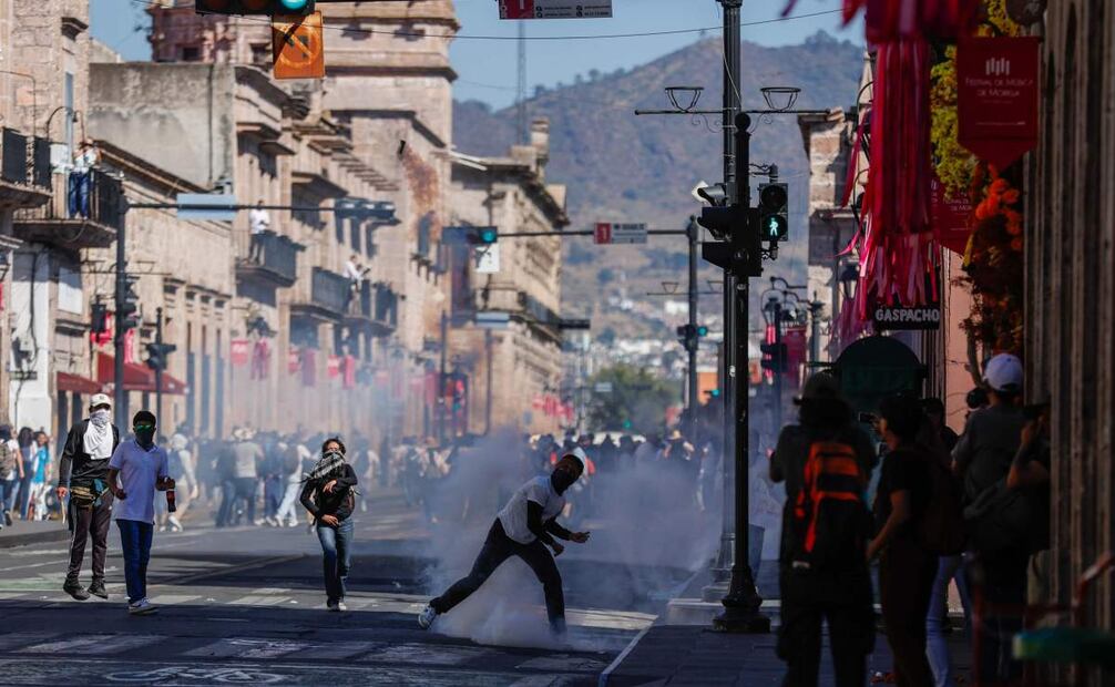 Marchan por segundo día en Morelia por el asesinato de Carlos Manzo (03/11/2025). Foto: Diego Simón Sánchez / EL UNIVERSAL