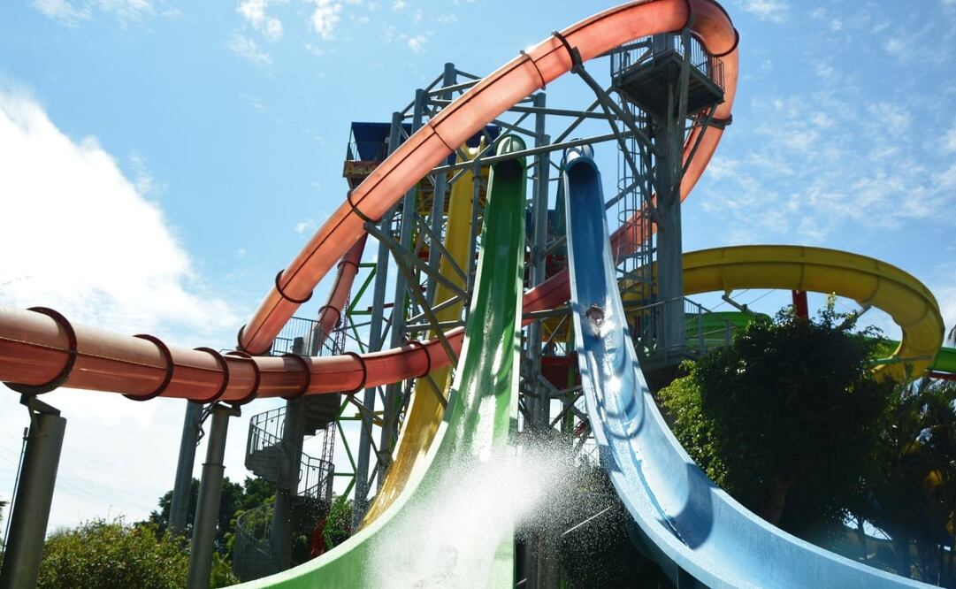 Revisa las redes sociales del parque acuático, pues frecuentemente anuncian promociones y descuentos. Foto: El Rollo.