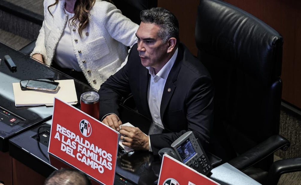 Alejandro Moreno Cárdenas durante la discusión de la Ley de Aguas Nacionales en el Senado de la República este jueves 4 de diciembre de 2025. Foto: Gabriel Pano/ EL UNIVERSAL
