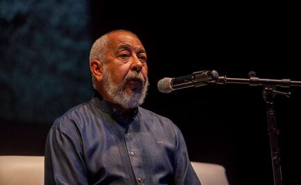 Leonardo Padura se reúne con estudiantes de la UNAM