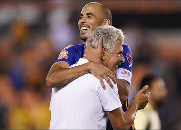 Con Tuca Ferretti ha pasado más allá de la relación jugador-entrenador: Pizarro