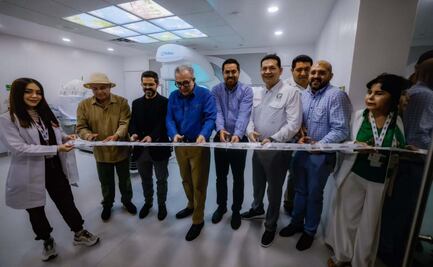 Sinaloa invierte 114 mdp en salud; entregan Acelerador Lineal para tratar el cáncer y equipo médico